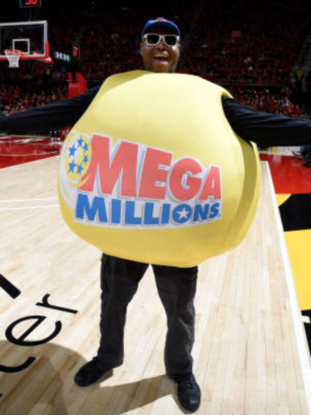 Mega Millions Friday numbers: Jackpot surpasses $1 billion with rollover. Several still win big
